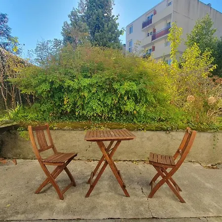 Appartement Bel En Centre-ville Avec Terrasse Pau