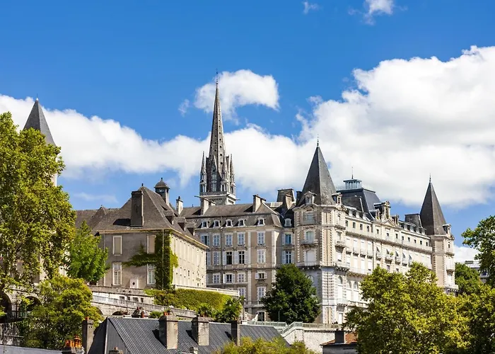 Le Voyageur - Bel En Centre-ville Avec Terrasse Pau